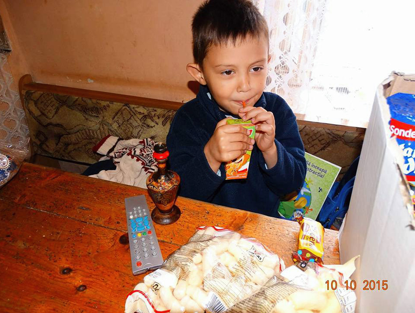 Trei tineri din Timis merg pana in Muntenegru pe biciclete pentru a ajuta copiii nevoiasi. Cum puteti sustine actiunea lor