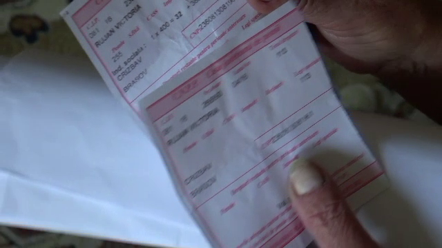 Zeci de mii de pensionari, obligati sa returneze o parte din banii dati pe medicamentele compensate. Ce lege au incalcat