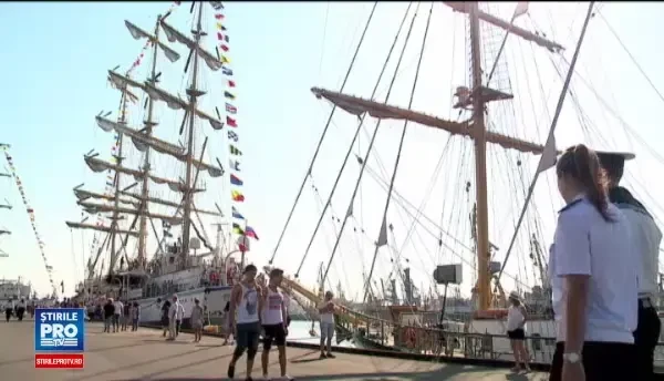 Parada velierelor in acest weekend pe litoral. Singura nava romaneasca civila care participa, in centrul atentiei