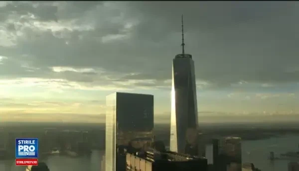 Ceremonii sumbre in memoria celui mai sangeros atentat din istoria SUA. Hillary Clinton a fost la un pas sa lesine