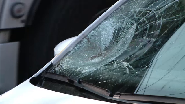 Tineri loviti pe trecerea de pietoni de o soferita neatenta, in Timisoara