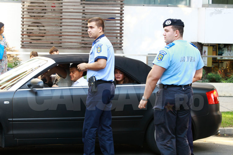 Politia a deschis dosar penal dupa scandalul dintre Boureanu si fiica lui. Prima declaratie a politicianului dupa audieri