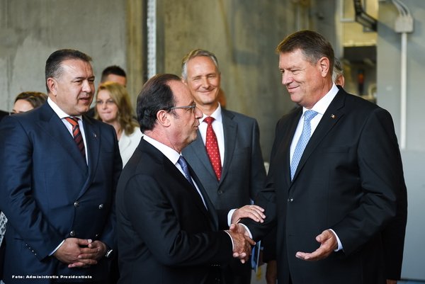 Francois Hollande, Klaus Iohannis