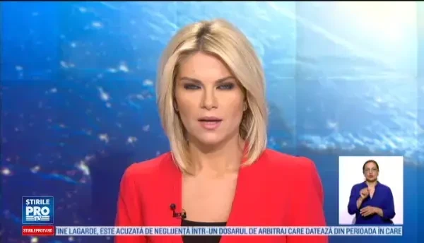 Francois Hollande, la prima sa vizita in Romania. Incidentul petrecut la intrarea presedintelui Frantei in Parcul Carol