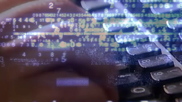 SUA se tem ca hackerii rusi vor sa saboteze alegerile prezidentiale din noiembrie. Reactia lui Putin