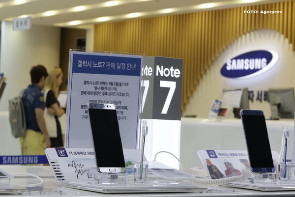 Compania Samsung a pierdut 14 miliarde de dolari din cauza lui Note 7. Sud-coreenii afirma insa ca au gasit o solutie