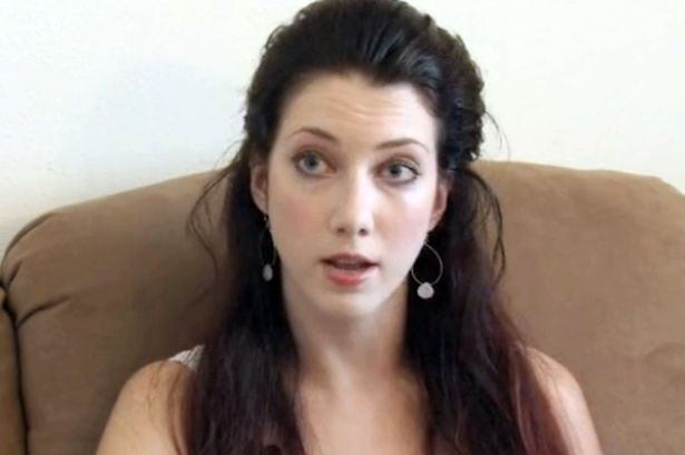 O profesoara din America risca doi ani de inchisoare dupa ce s-a culcat cu un elev. Fotografia cu care l-a ademenit