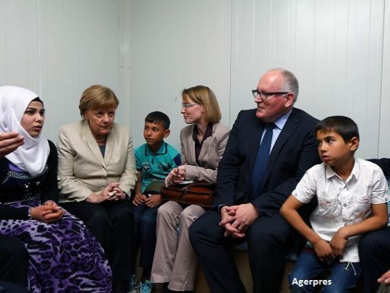 Angela Merkel, invinsa de refugiati. De ce nu vor companiile germane sa angajeze imigranti
