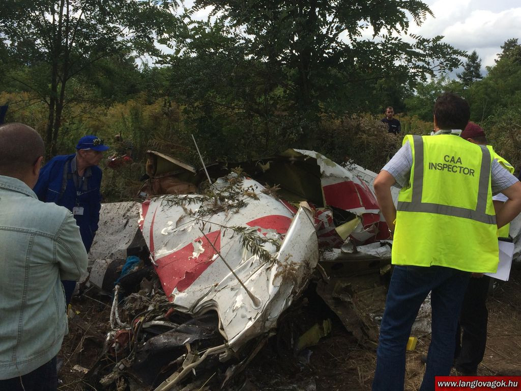 Doua avioane de mici dimensiuni s-au ciocnit deasupra Ungariei: 4 persoane au murit. Ce s-a intamplat inainte de coliziune