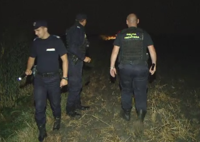 Patrule non-stop la granita de vest a Romaniei, pentru depistarea migrantilor. Cel mai fierbinte punct de la frontiera