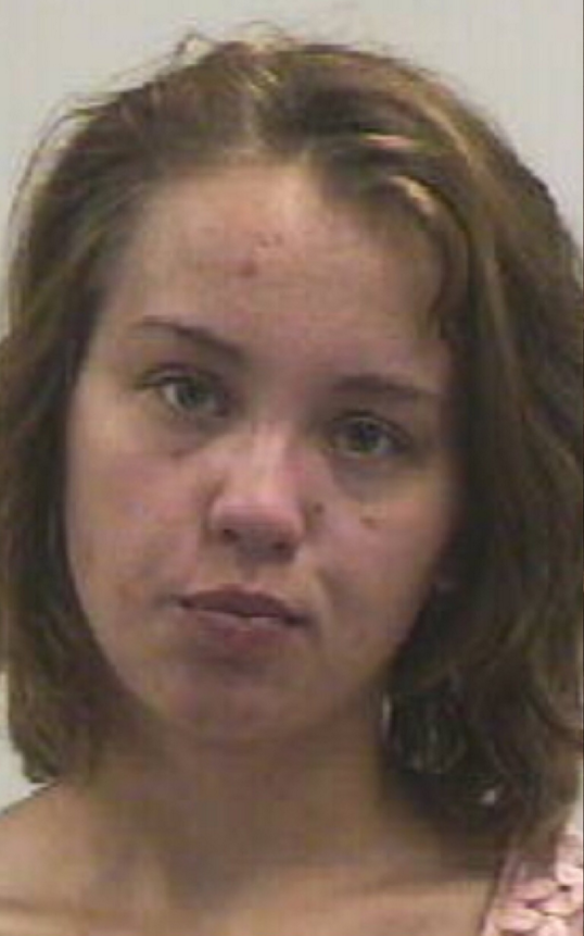 Revenirea unei dependente de droguri: "Am fost arestata si am cerut ajutor". Cate zile sunt intre cele doua fotografii