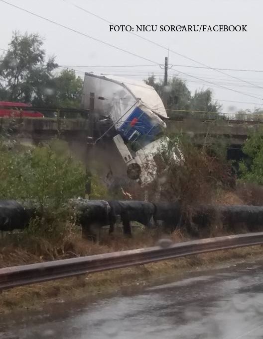 accident TIR Tirighina