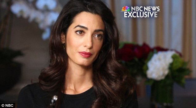 Amal Clooney isi risca viata si declara razboi celor din ISIS. "Este sfasietor prin ce a trecut Nadia ca sclava sexuala"