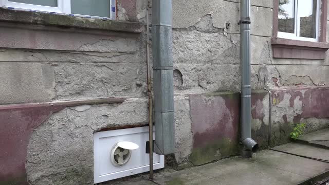 Spitalul din Ploiesti, abandonat in plina renovare. De ce a plecat firma de constructii care trebua sa termine lucrarea