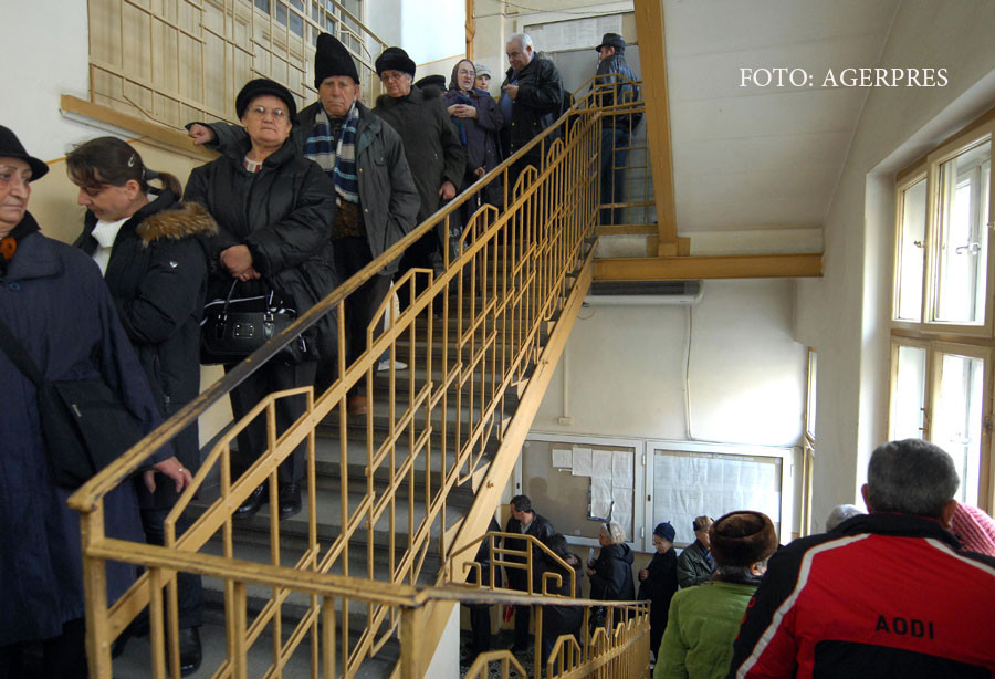 Guvernul promite ca nu vom mai pierde timpul la ghisee si nu ne vom mai trezi cu conturile blocate de ANAF. Lista masurilor