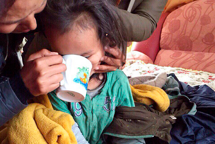 Un baietel de trei ani a reusit sa supravietuiasca in mod miraculos 72 de ore intr-o padure din Rusia. Cu ce s-a hranit