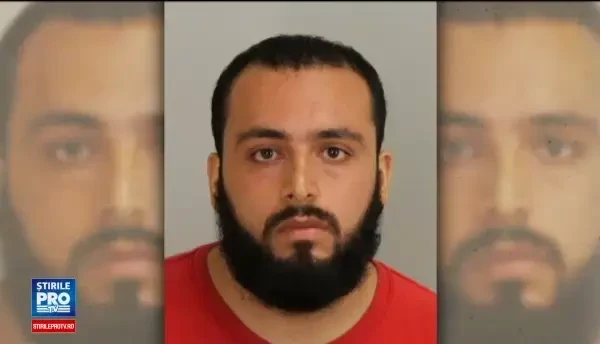 Ahmad Khan Rahami, inculpat pentru folosirea unei arme de distrugere in masa. A fost denuntat de tatal sau pentru terorism