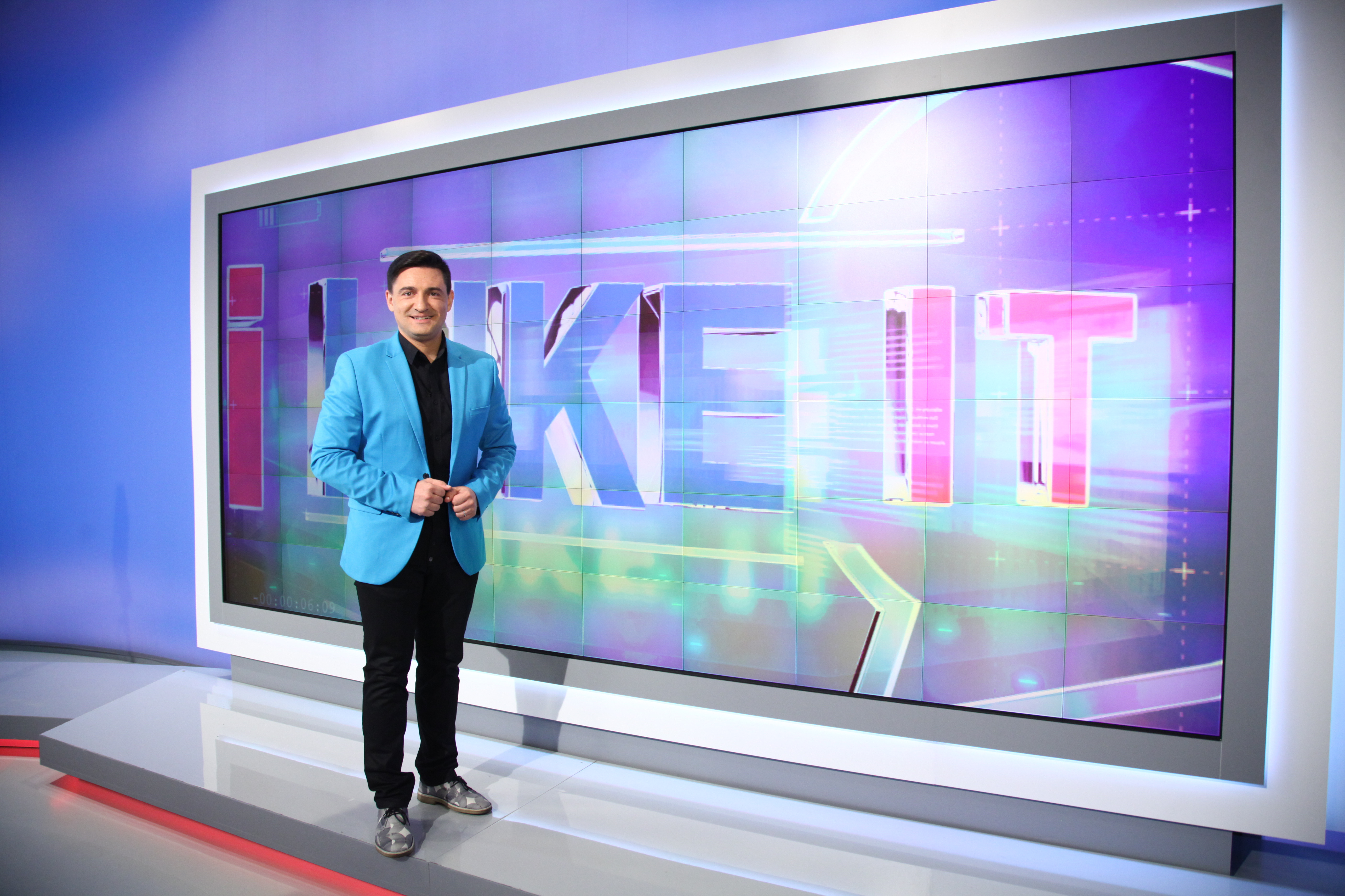 Incepe un nou sezon iLikeIT de weekend. Sambata vedem cat de bun este noul iPhone 7 si cum arata HTC Desire 10 sau Moto G4