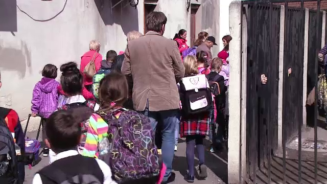 Un ordin al Ministerului Educatiei provoaca disparitia programelor after-school. Reactia parintilor