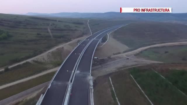 60 de milioane de EURO pentru 8 km de autostrada pe care nu poti circula. Soseaua va fi chiar si data in folosinta