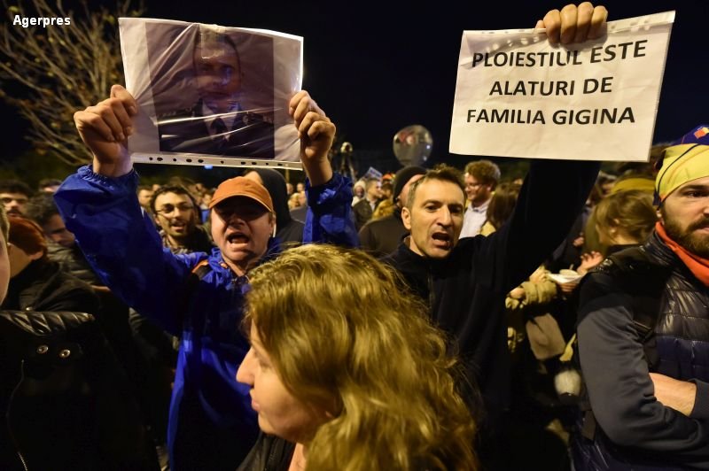 Protest Gabriel Oprea