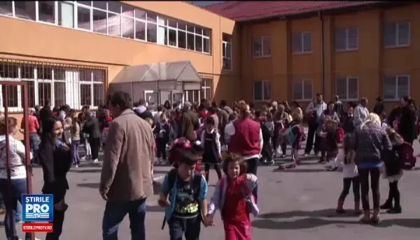 Un ordin al Ministerul Educatiei provoaca disparitia programelor after-school. Reactia parintilor