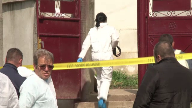 Femeie moarta in conditii misterioase, in Bacau. Ce au descoperit anchetatorii in casa ei