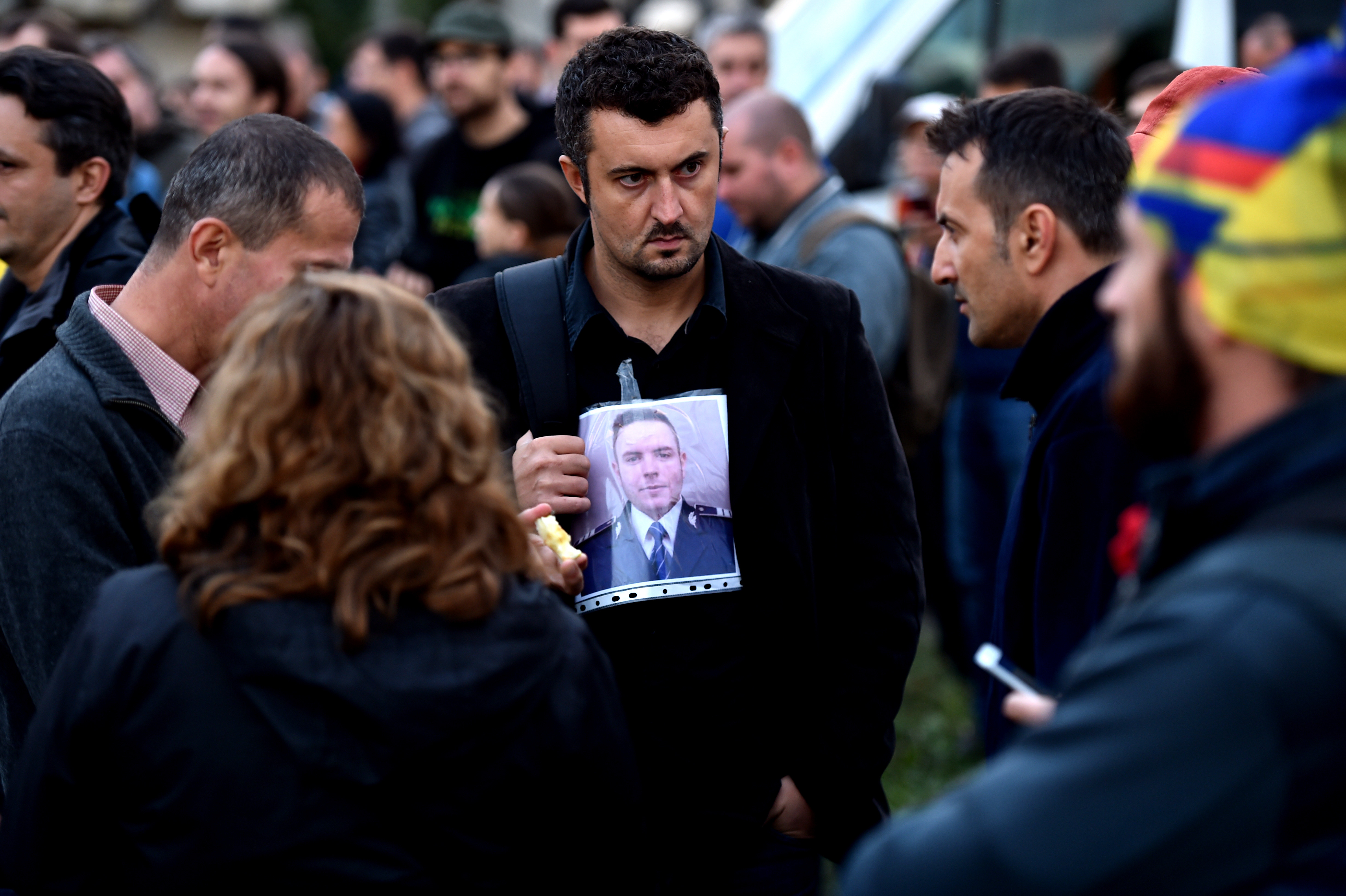 O noua zi de proteste in Capitala. Manifestatiile impotriva votului dat in cazul Oprea continua in Capitala
