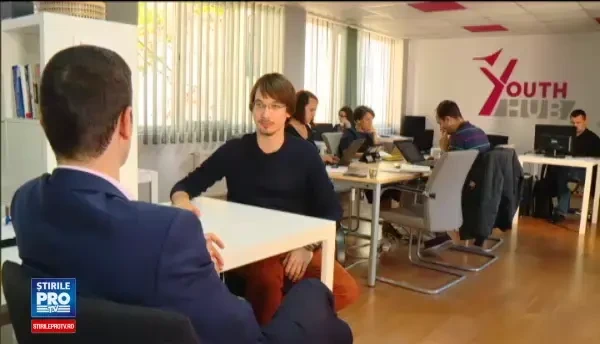 Ziua lucreaza intr-o multinationala, iar in timpul liber incearca sa schimbe tara in bine. Ce este Code 4 Romania