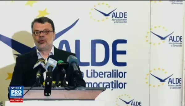 Veteranii ii dau replica senatorului Daniel Barbu: Stiti ce se afla in cuferele metalice care s-au intors din Afganistan?