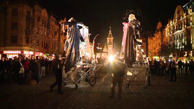Timisoara, capitala teatrului in aceste zile. Festivalul European al Spectacolului a inceput cu un show stradal inedit