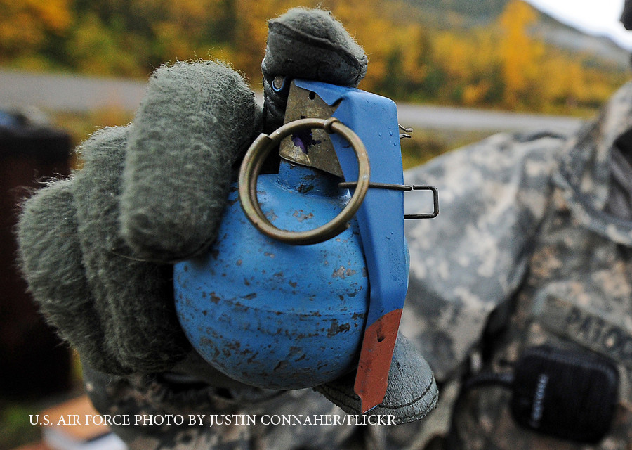 Si-a aruncat in aer cu o grenada fosta iubita, dupa ce aceasta l-a parasit. Ce visase copilul lor cu cateva zile inainte