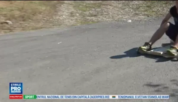 Si-au construit propriile carucioare cu rulmenti pentru a-si reaminti de copilarie. Ideea unor studenti din Gorj