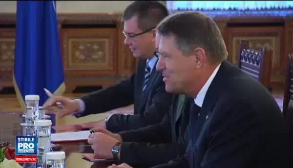 Mihai Razvan Ungureanu a demisionat de la conducerea SIE.