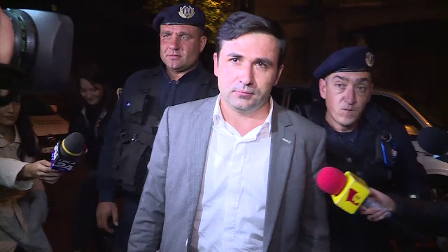 Suma primita de deputatul PMP Adrian Gurzau pentru a amana falimentul firmei de asigurari Carpatica. Procurorii cer arestarea