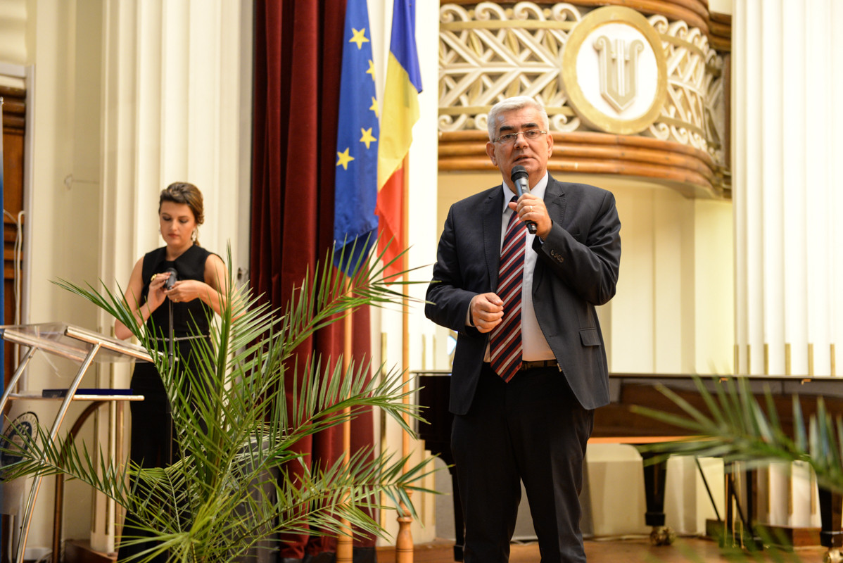 Cel mai bun dintre cei buni: un elev clujean a primit ieri Premiul de excelenta in educatie 2016