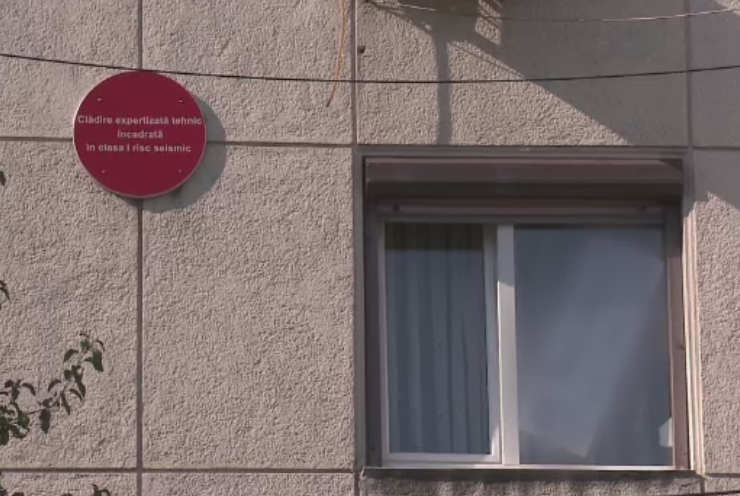 Cutremurul de sambata a scos la iveala o problema uriasa in Buzau. Ce au descoperit locatarii din blocurile cu bulina