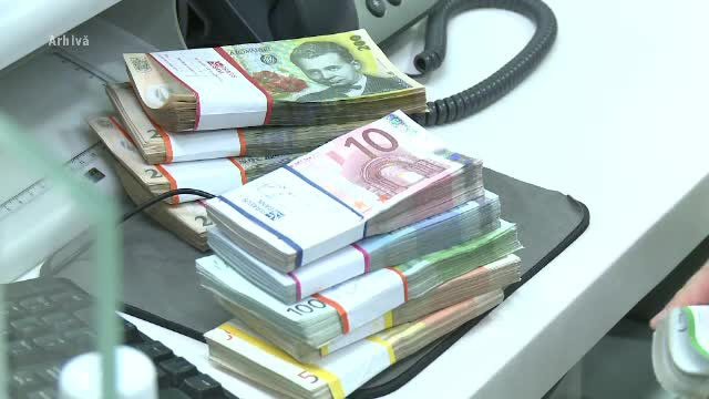 Vești bune pentru românii care au credit cu dobândă variabilă. Noutăți despre împrumuturile Family Start și Student Invest