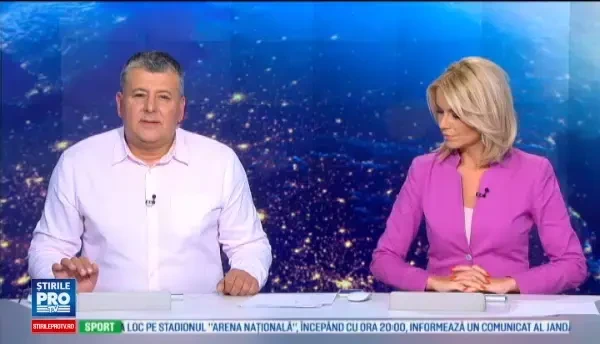 Kylie Minogue a celebrat trei decenii de cariera cu o expozitie dedicata costumelor pe care le-a purtat pe scena