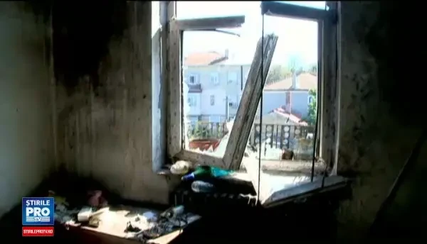 13 garsoniere afectate, dupa explozia produsa intr-un bloc din Medgidia. Din ce cauza s-a produs deflagratia