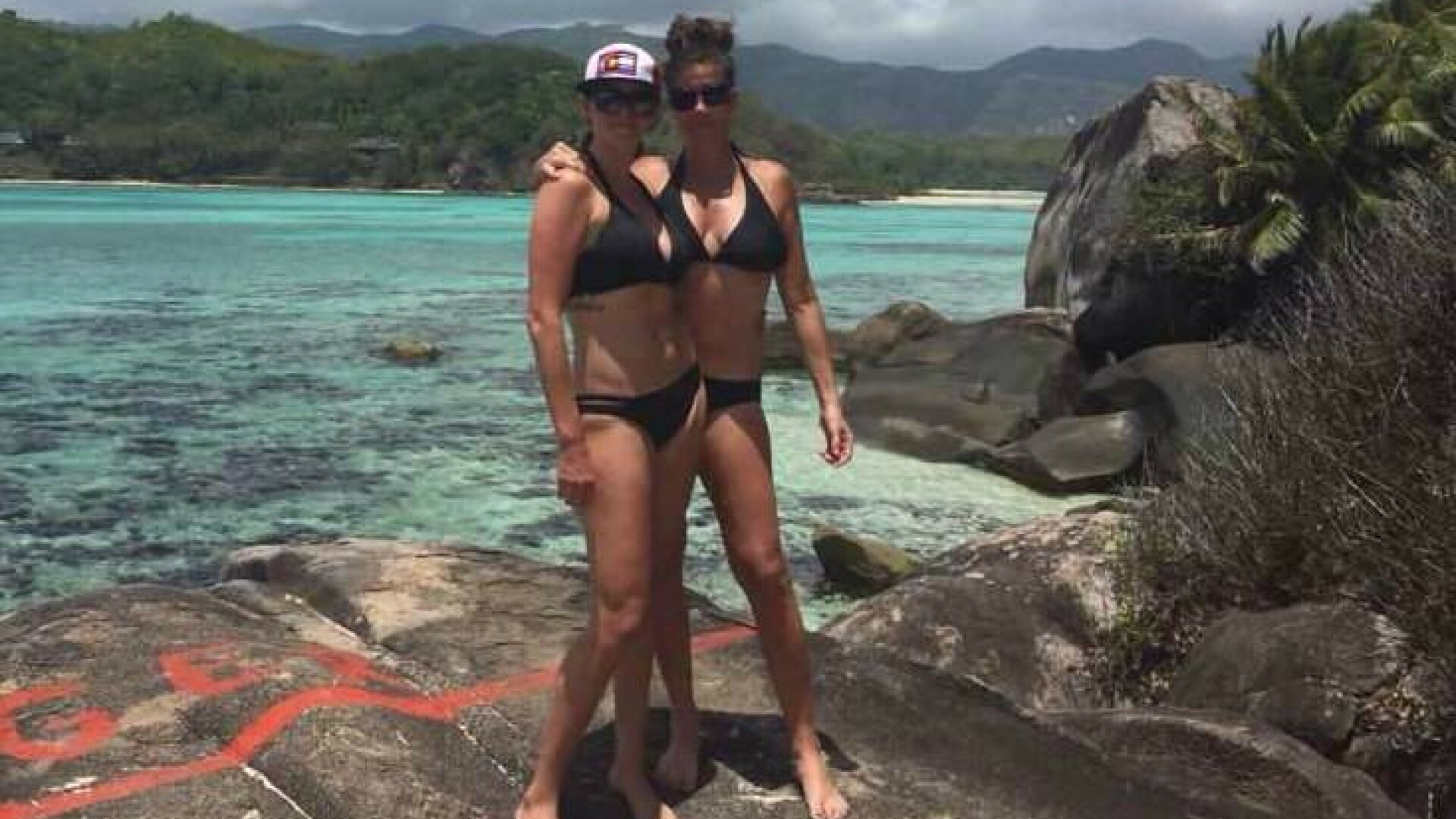 Moarte suspecta a doua surori, in Seychelles. Cum au fost gasite in hotelul in care au fost cazate in vacanta