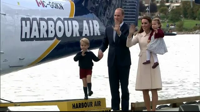 Printul George si printesa Charlotte le-au topit inimile canadienilor. Cum si-au luat la revedere la plecarea spre casa