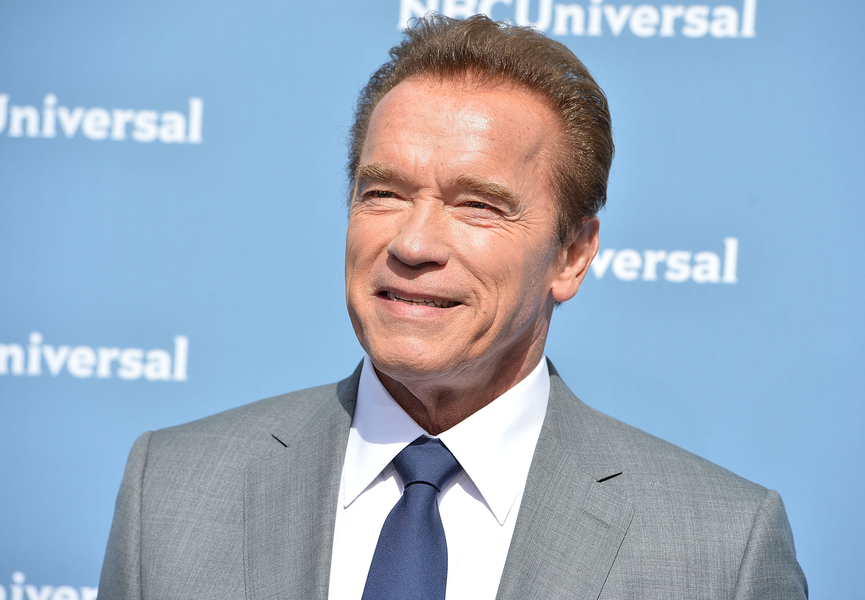Arnold Schwarzenegger, retinut de politia germana pentru ca s-a plimbat cu bicicleta intr-o gara