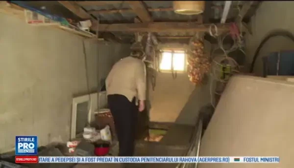 Trei persoane din Vaslui duse la spital, dupa ce s-au intoxicat cu gaze de fermentatie de la must. Erau toti cazuti