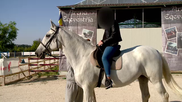 Animalele care ii ajuta pe tinerii dependenti de droguri sa scape de viciu si ii invata sa zambeasca. "Ma calmeaza"