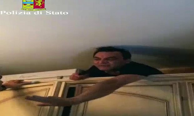 Mafiot italian, cautat dupa ce a fugit din spital, prins de politisti intr-o "pozitie nefireasca". Unde se ascundea. VIDEO