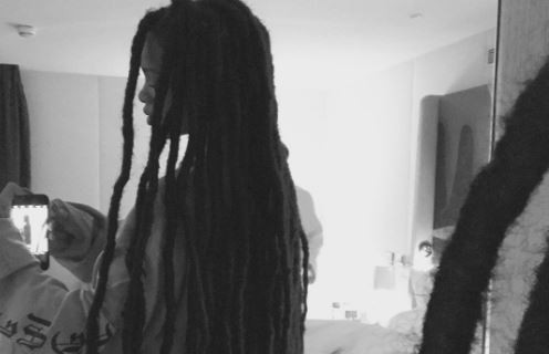 Rihanna, cea mai spectaculoasa transformare de look pana acum: "E un omagiu adus lui Bob Marley". Cum arata acum cantareata