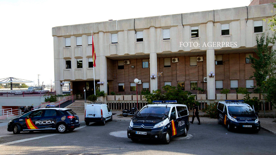 Evadare in masa la un centru pentru migranti din Spania. Cinci politisti au fost raniti in cursul revoltei