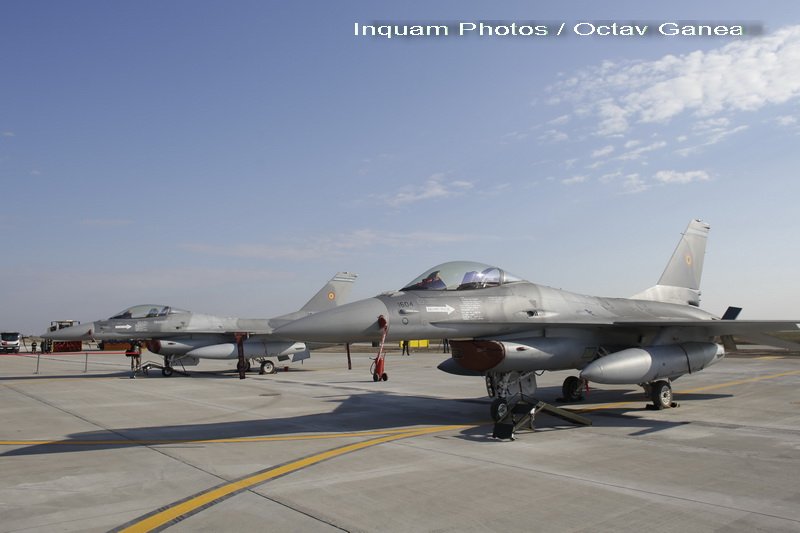 F-16 Fighting Falcon