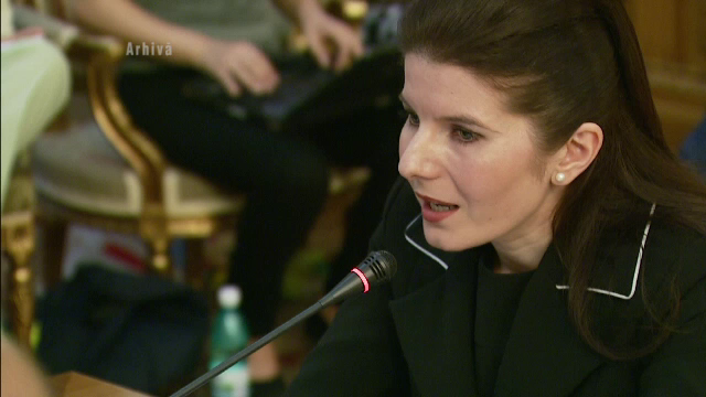 Fosta deputata Monica Iacob Ridzi, foarte activa in inchisoare. A devenit actrita si munceste si la o fabrica de piese auto